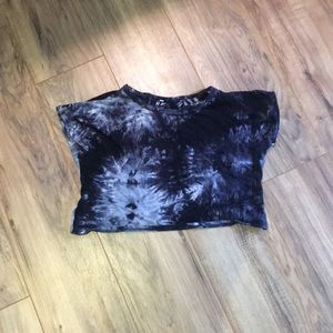 Tie die crop top